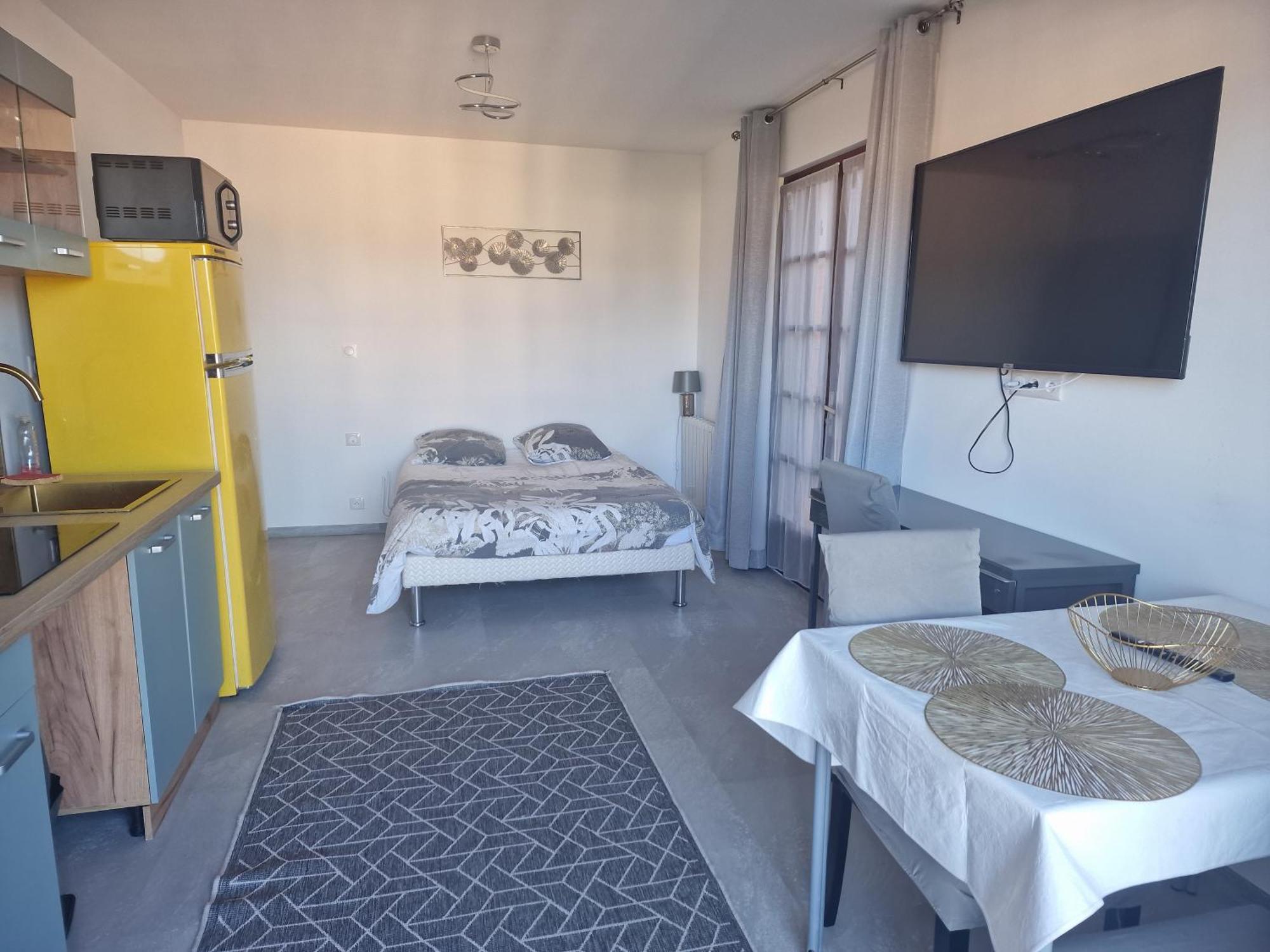Ravissant Appartement Saint-Raphael Piscine 外观 照片