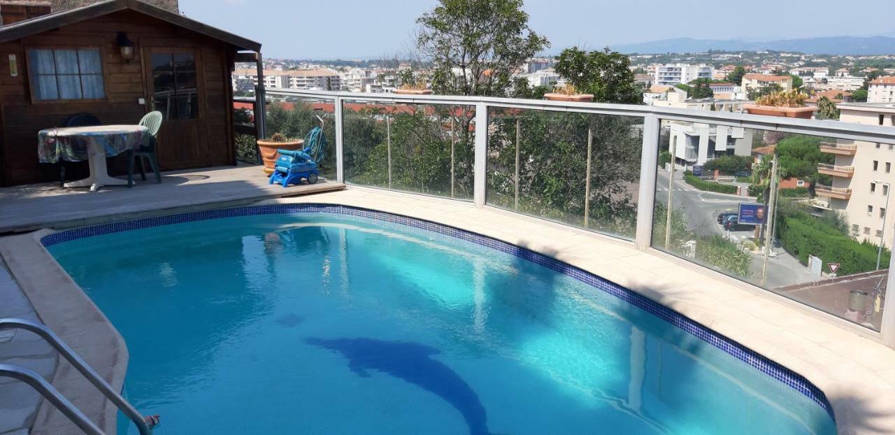 Ravissant Appartement Saint-Raphael Piscine 外观 照片